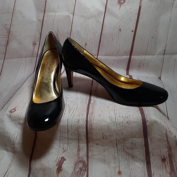 NWT Talbots Carolee Blk Patent Leather Pumps 8.5 - Picture 3 of 4
